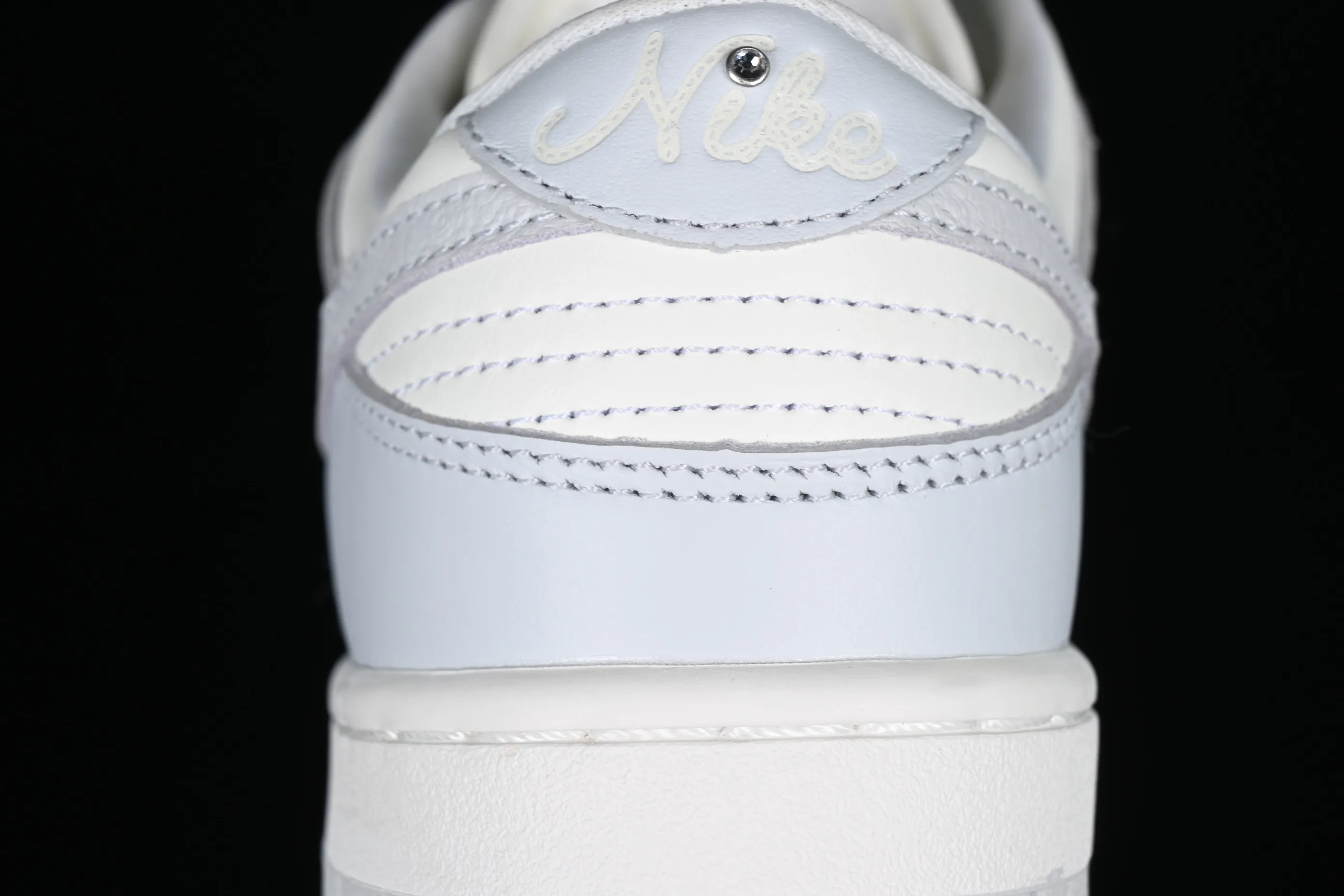 All categories Nk SB Dunk series Nk SB Dunk Low low-top sneakers J version Nk Dunk Low "Needlework" embossed gray SB low-top sports and leisure sneakers FJ4553-133